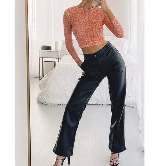 High Waist Wide Leg Leather Pants - Picture 10 of 11